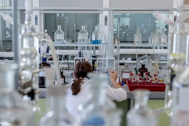 How to Navigate Your Scientific Career Journey